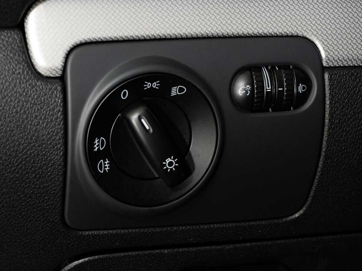 Volkswagen Golf, 2012 - Фото №16