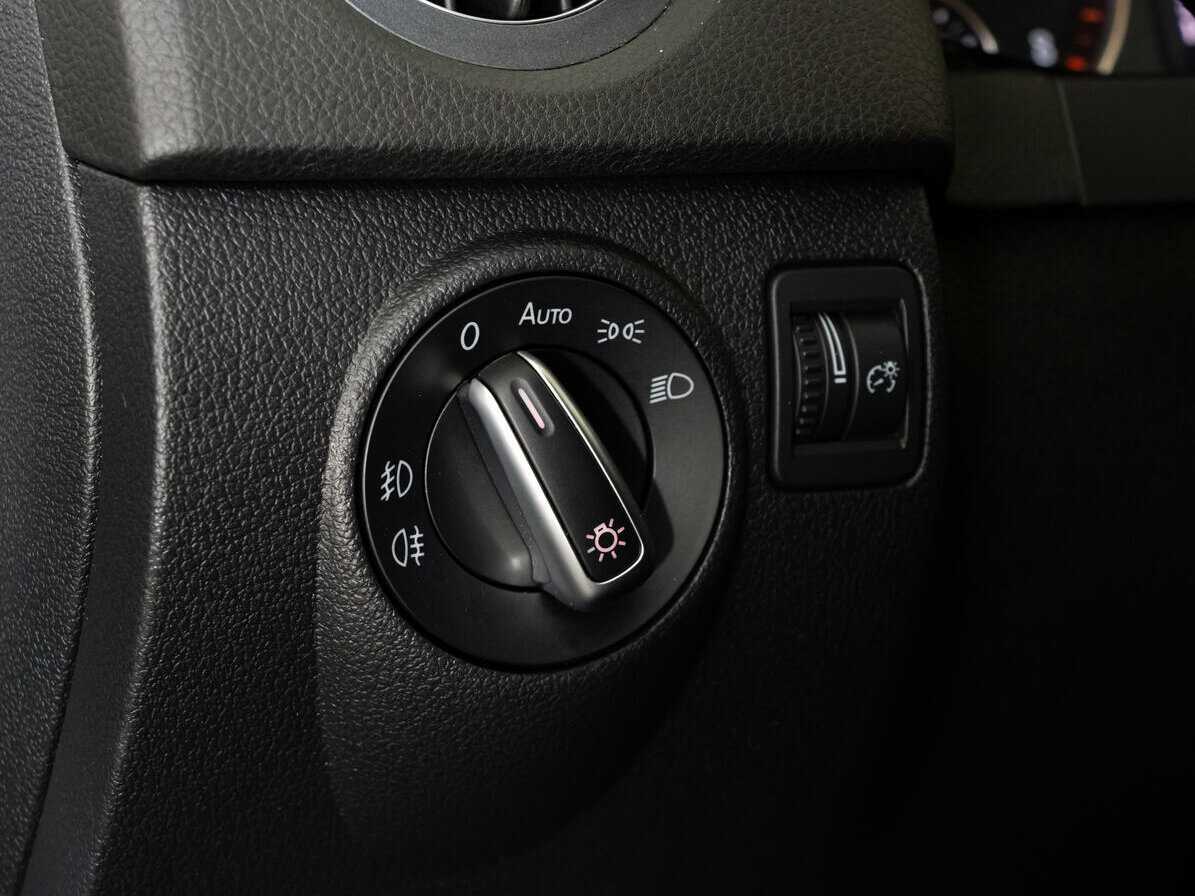 Volkswagen Tiguan, 2016 - Фото №13