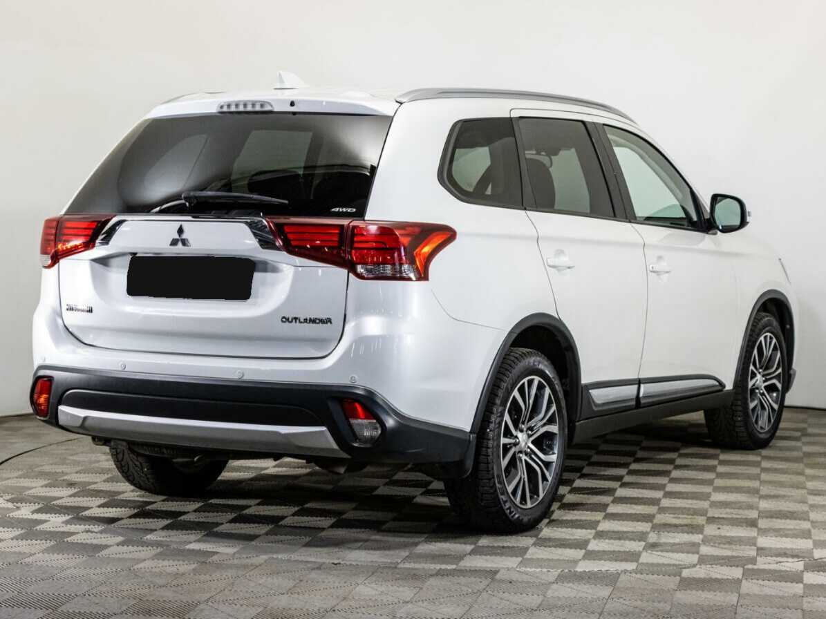 Mitsubishi Outlander, 2018 - Фото №3