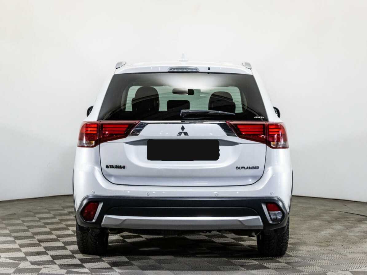 Mitsubishi Outlander, 2018 - Фото №4