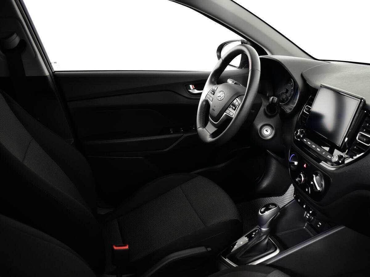 Hyundai Solaris, 2022 - Фото №8