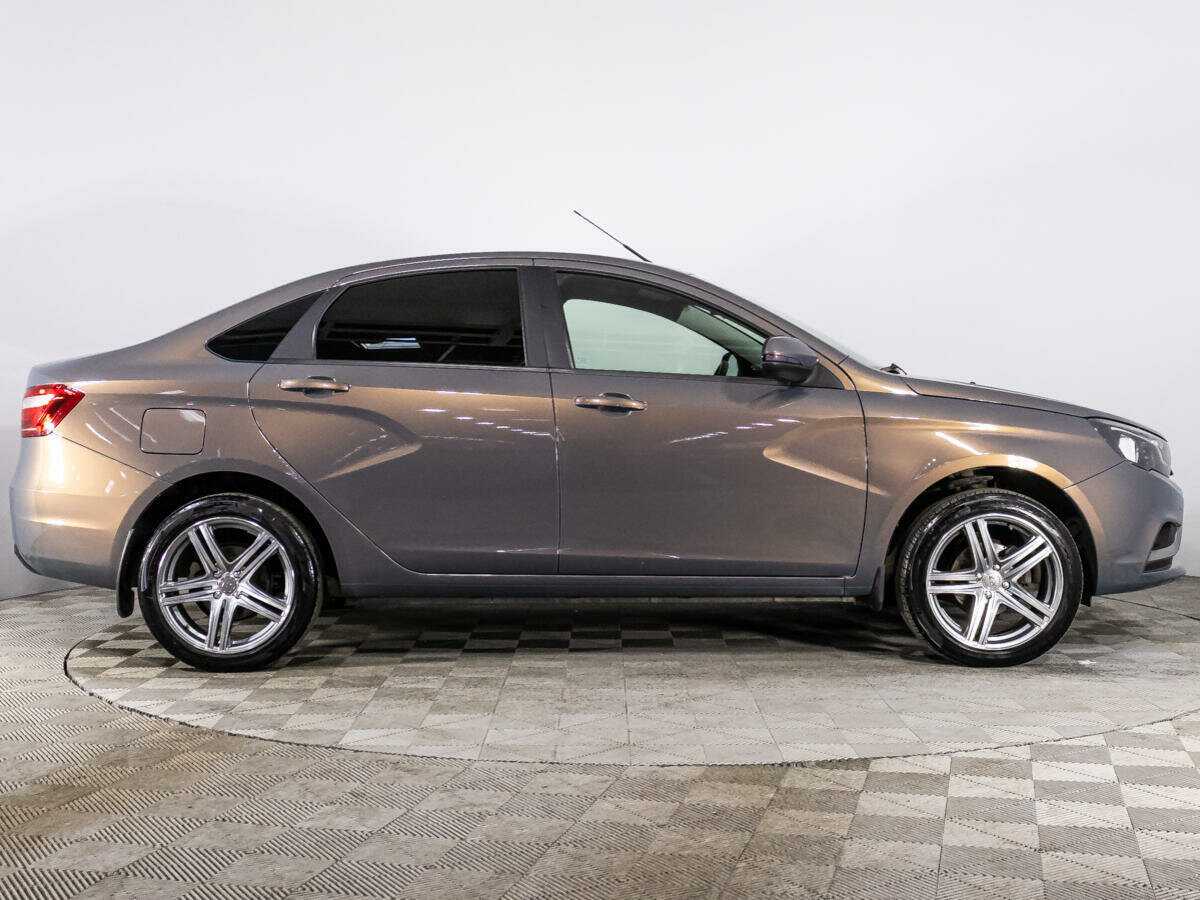 Lada (ВАЗ) Vesta, 2020 - Фото №3