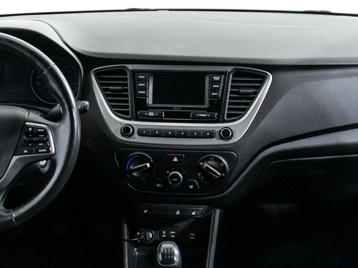 Hyundai Solaris, 2017 - Фото №13