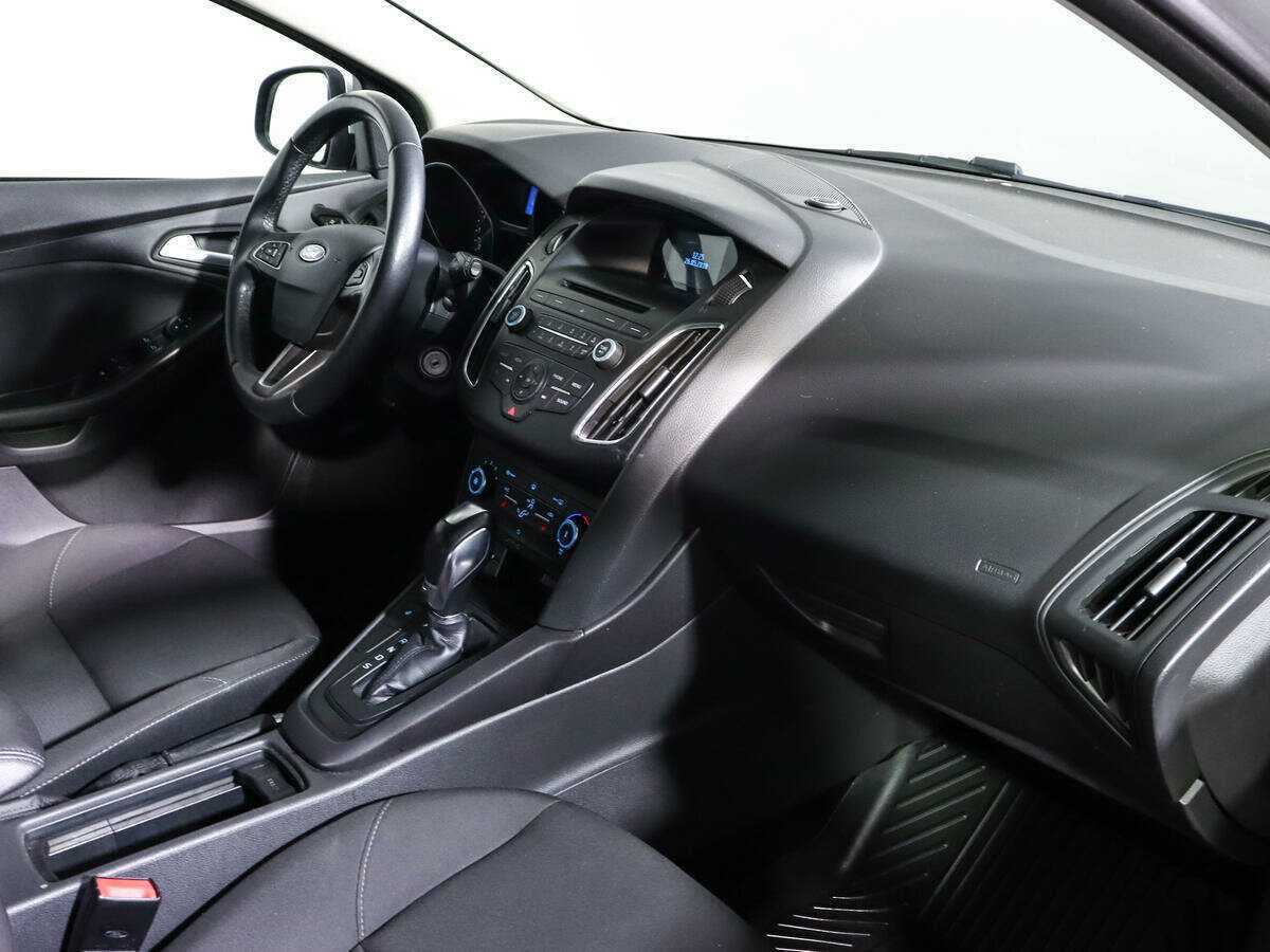 Ford Focus, 2018 - Фото №6