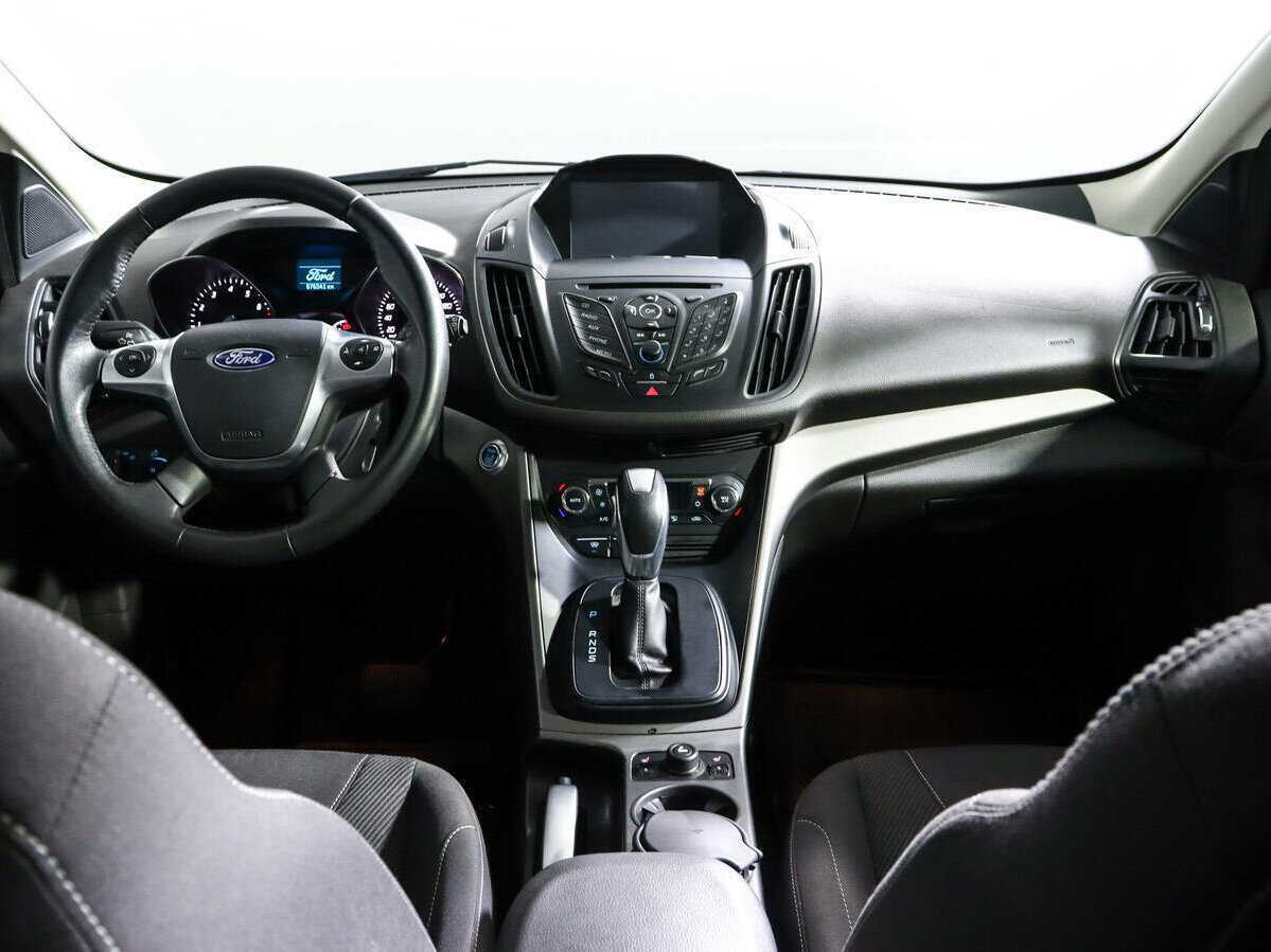 Ford Kuga, 2015 - Фото №9