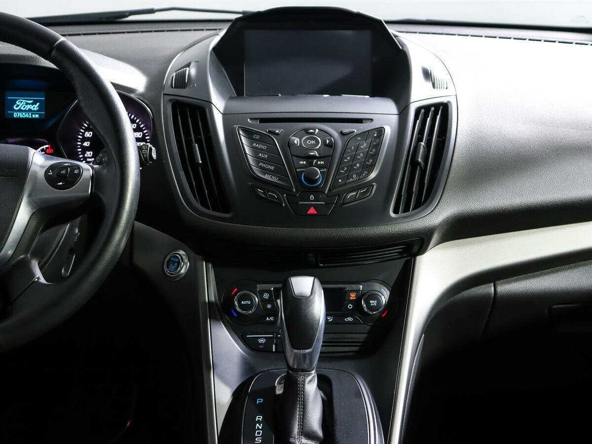 Ford Kuga, 2015 - Фото №10