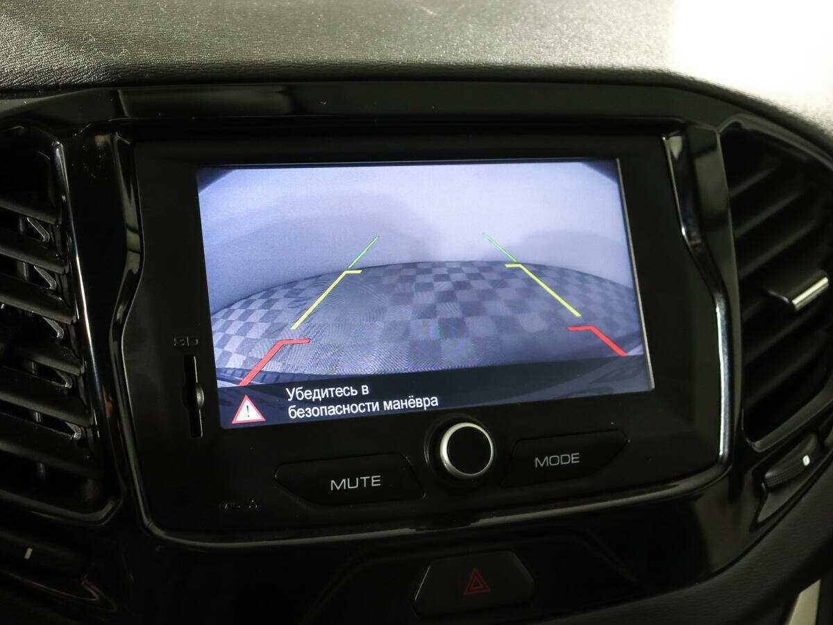 Lada (ВАЗ) Vesta SW Cross, 2019 - Фото №12