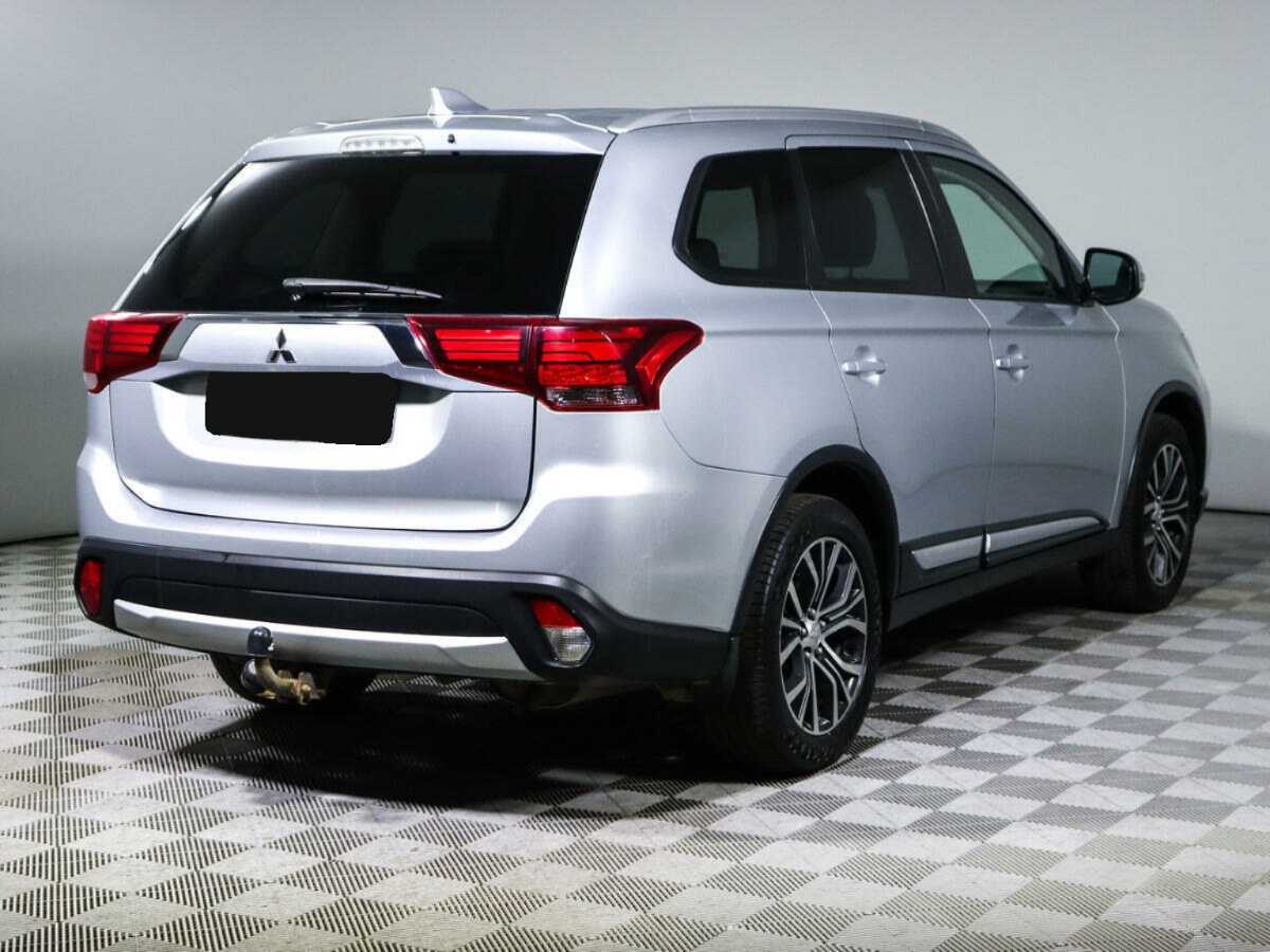 Mitsubishi Outlander, 2017 - Фото №3