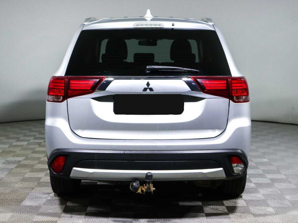 Mitsubishi Outlander, 2017 - Фото №4