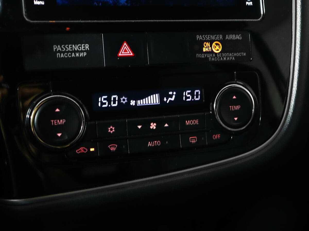 Mitsubishi Outlander, 2017 - Фото №13