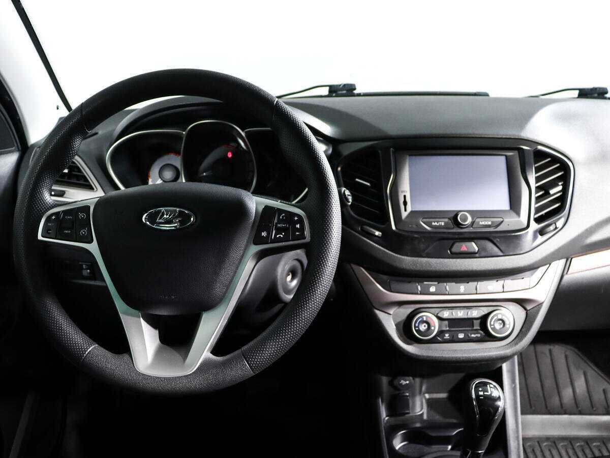 Lada (ВАЗ) Vesta, 2019 - Фото №9