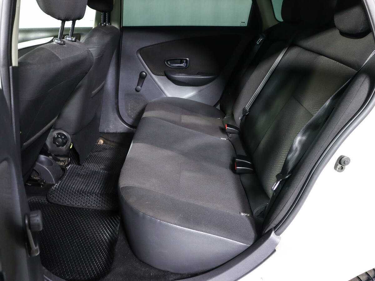 Nissan Almera, 2018 - Фото №11