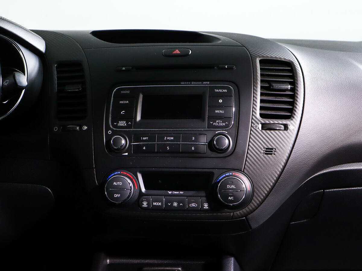 Kia Cerato, 2015 - Фото №12