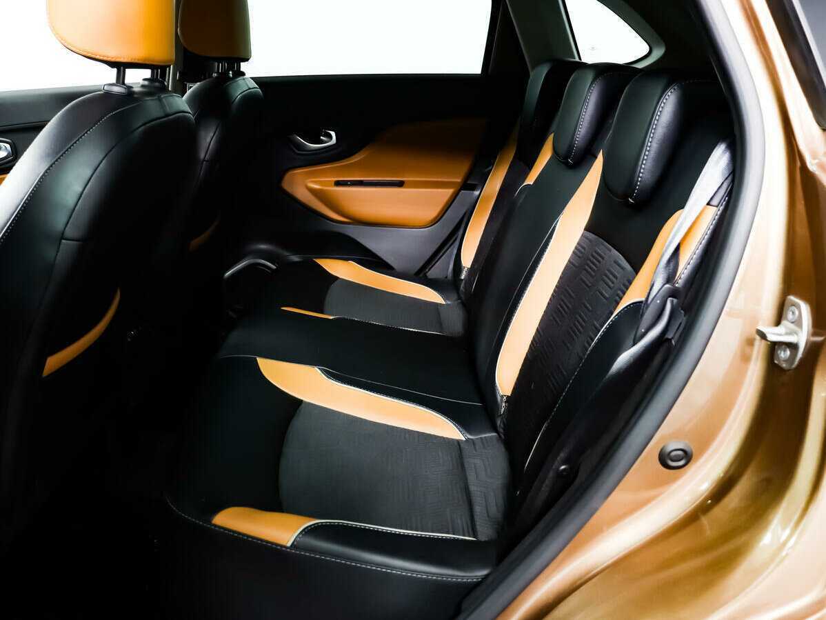 Lada (ВАЗ) XRAY Cross, 2020 - Фото №11