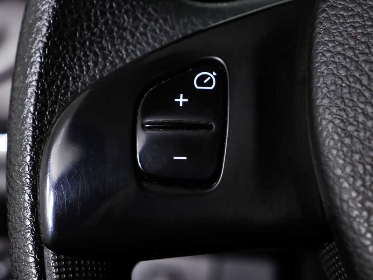 Renault Logan, 2018 - Фото №14