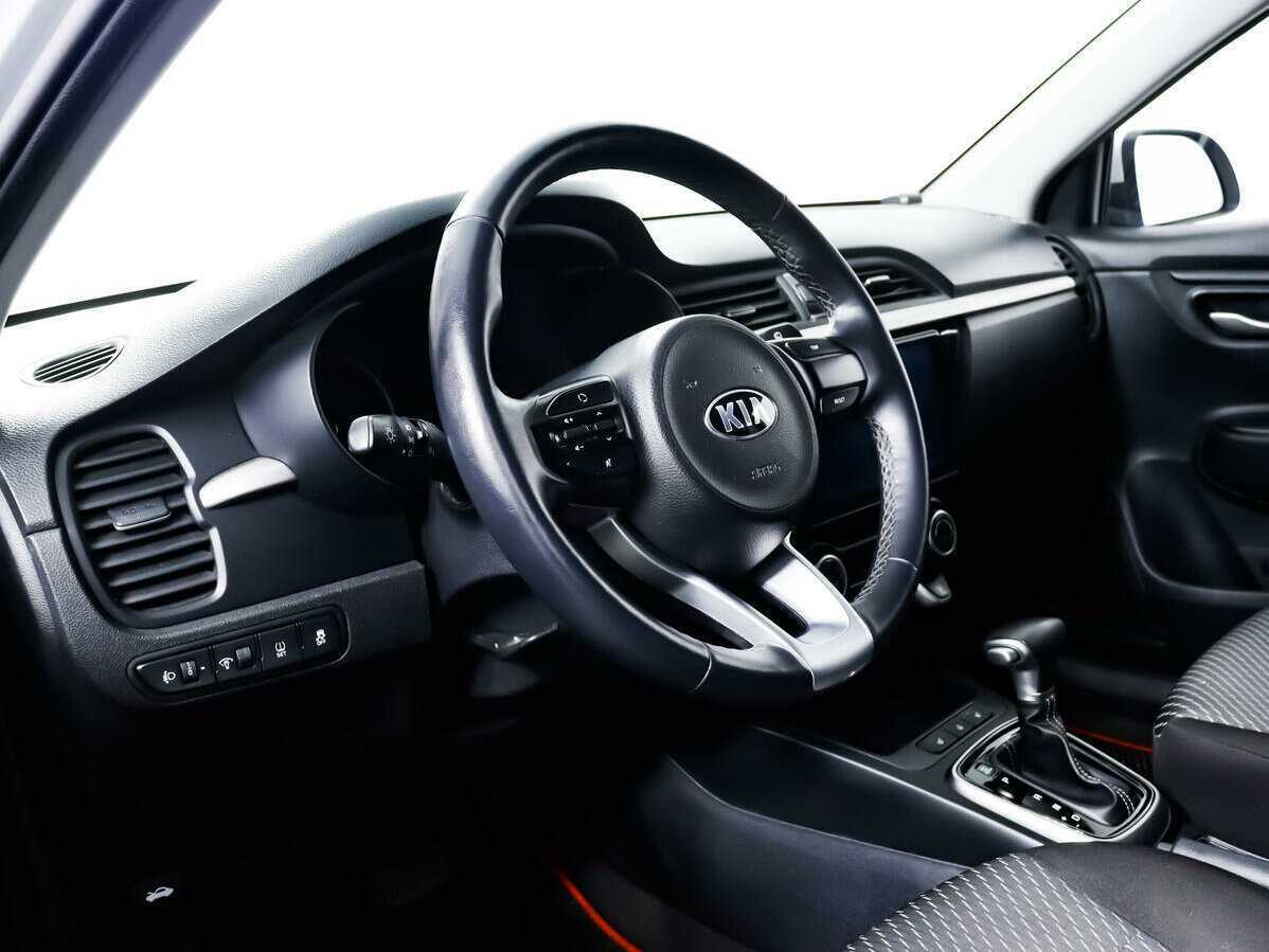 Kia Rio X-Line, 2020 - Фото №11