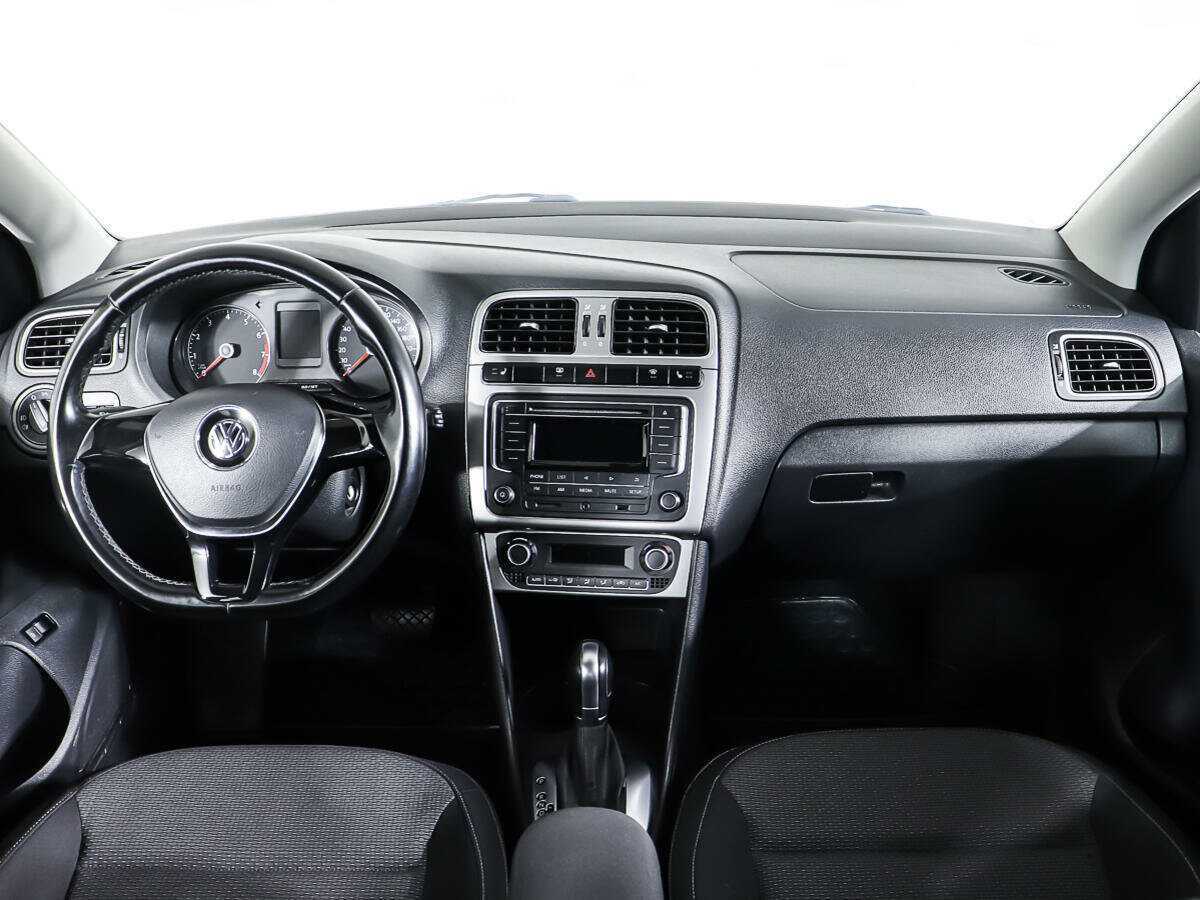 Volkswagen Polo, 2016 - Фото №10