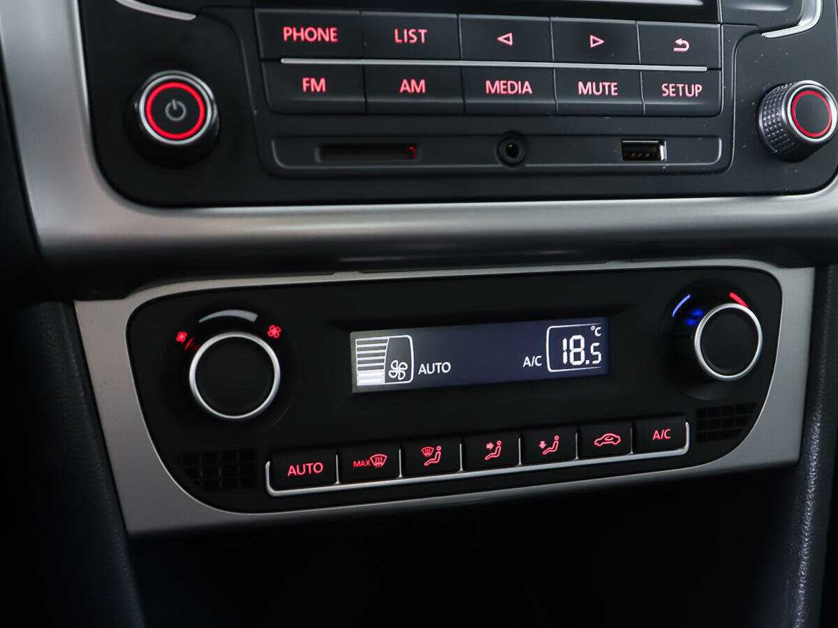 Volkswagen Polo, 2016 - Фото №15