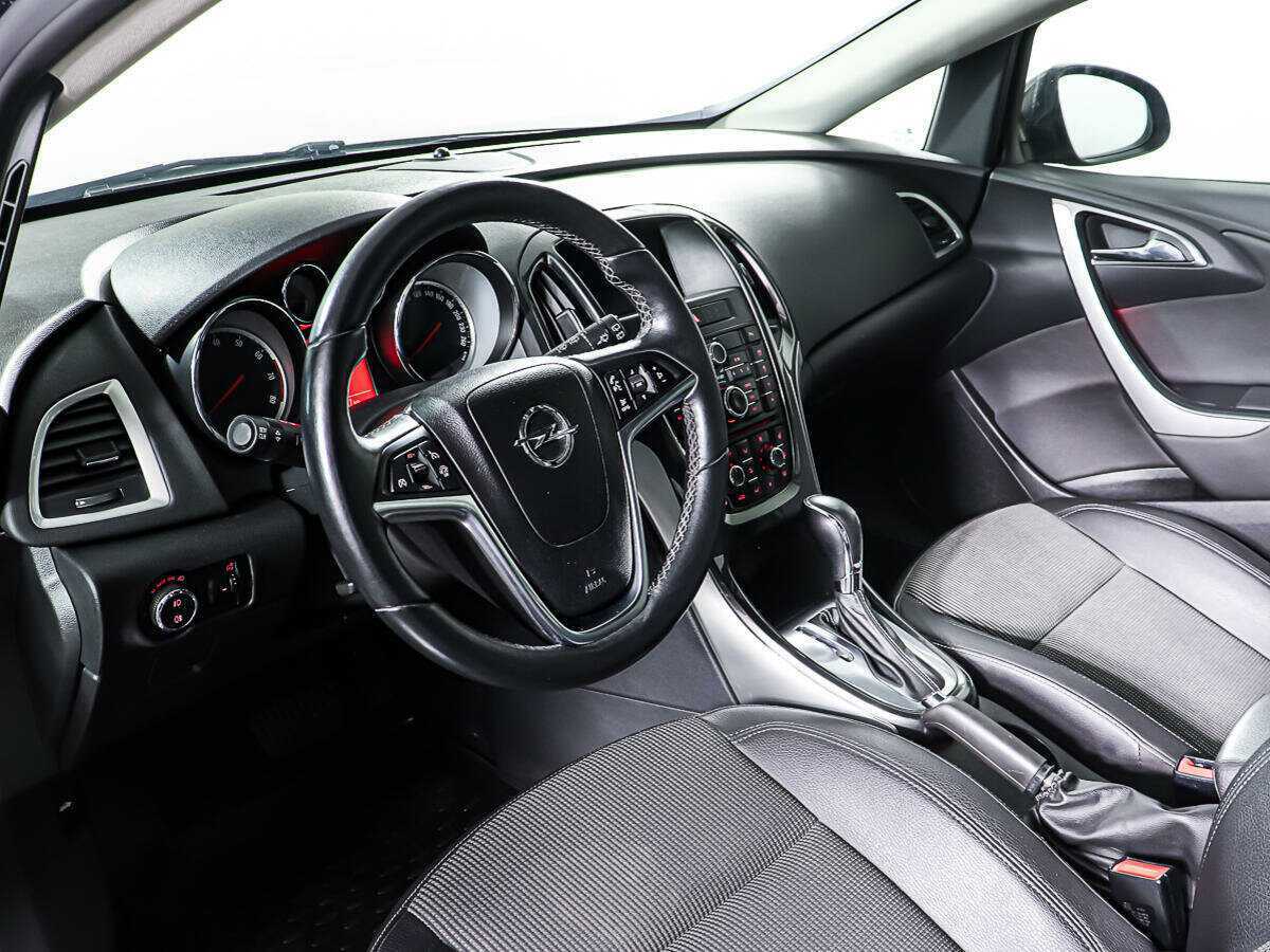 Opel Astra, 2012 - Фото №12