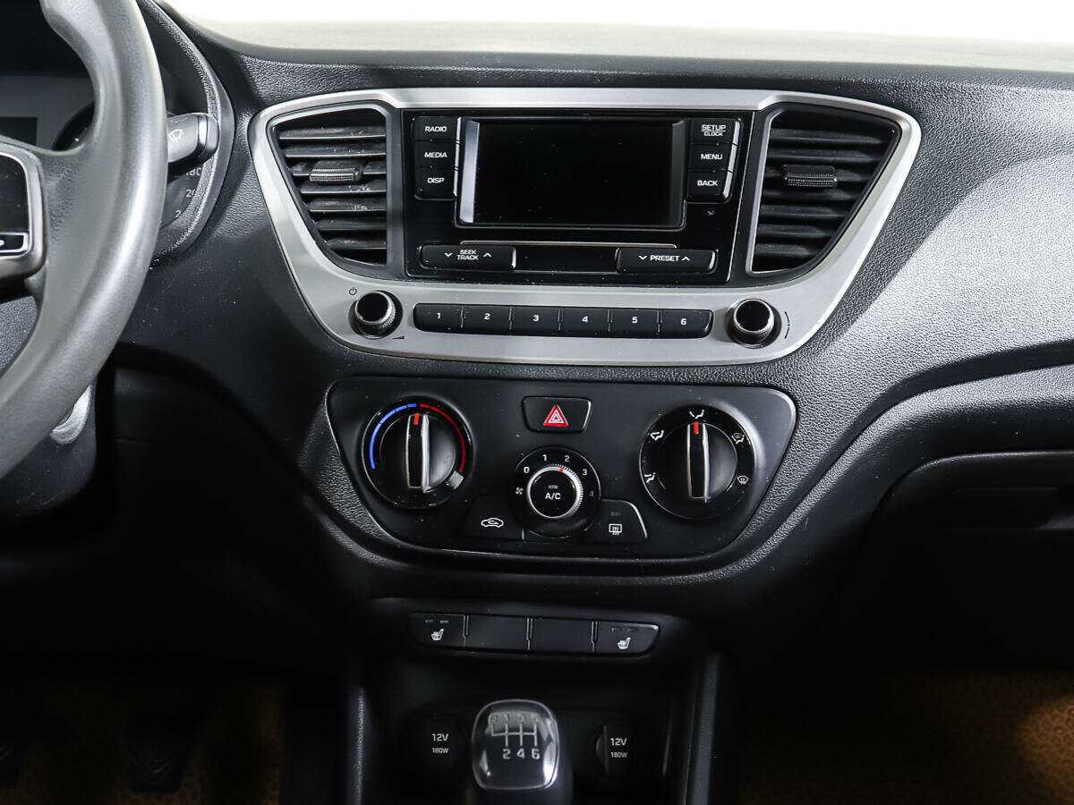 Hyundai Solaris, 2018 - Фото №11