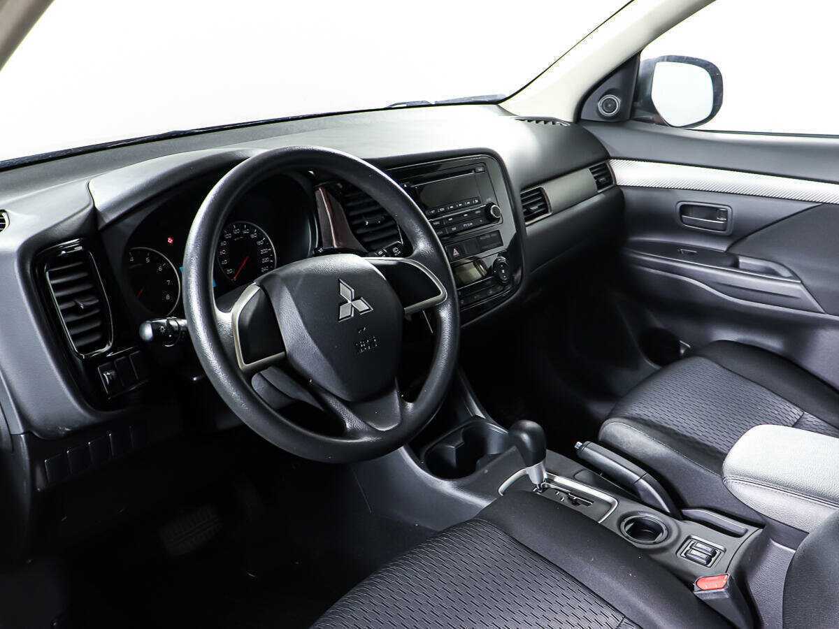 Mitsubishi Outlander, 2012 - Фото №12