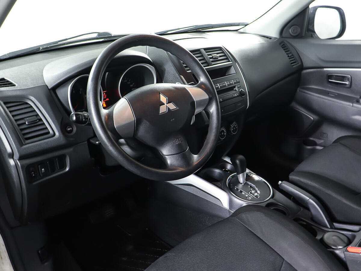 Mitsubishi ASX, 2012 - Фото №12