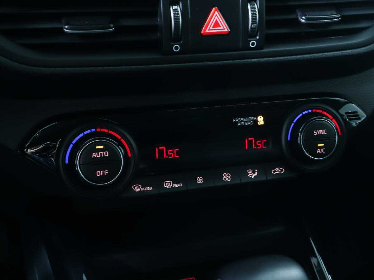 Kia Cerato, 2020 - Фото №16