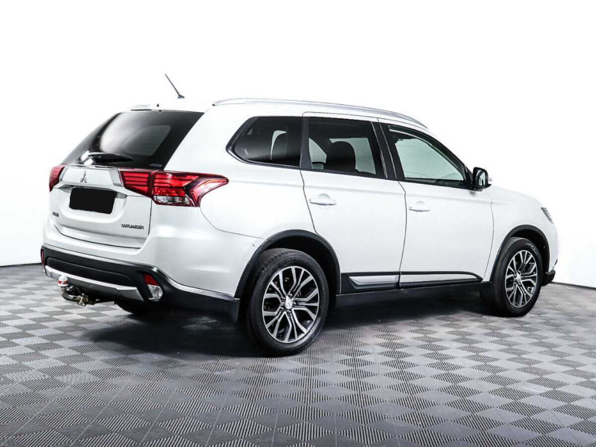 Mitsubishi Outlander, 2015 - Фото №4