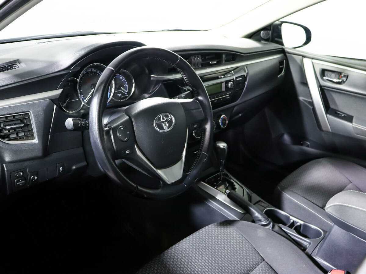 Toyota Corolla, 2016 - Фото №10