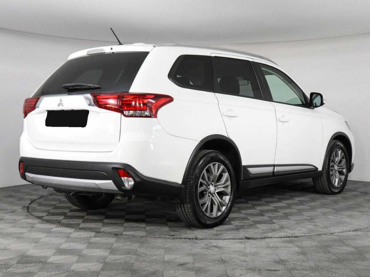 Mitsubishi Outlander, 2015 - Фото №4