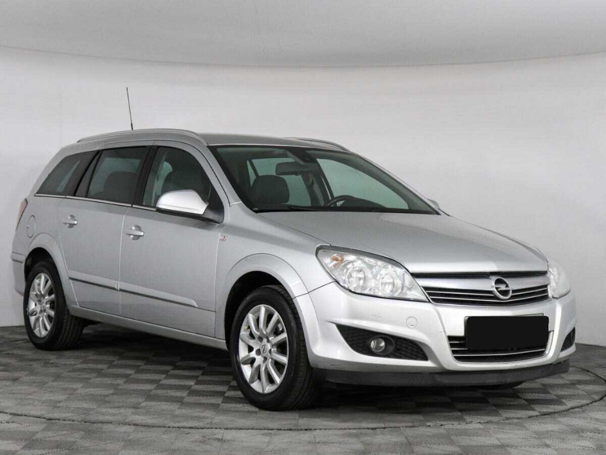 Opel Astra, 2012 - Фото №1