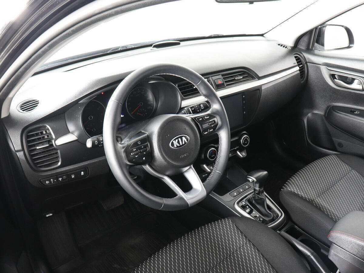 Kia Rio X-Line, 2020 - Фото №5