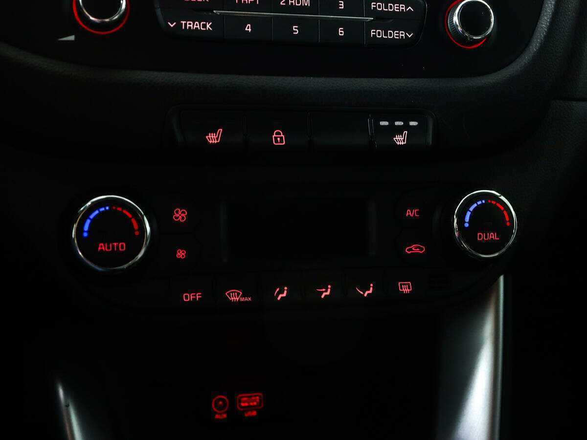 Kia Ceed, 2018 - Фото №13