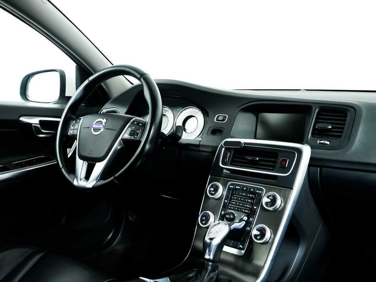 Volvo S60, 2012 - Фото №8
