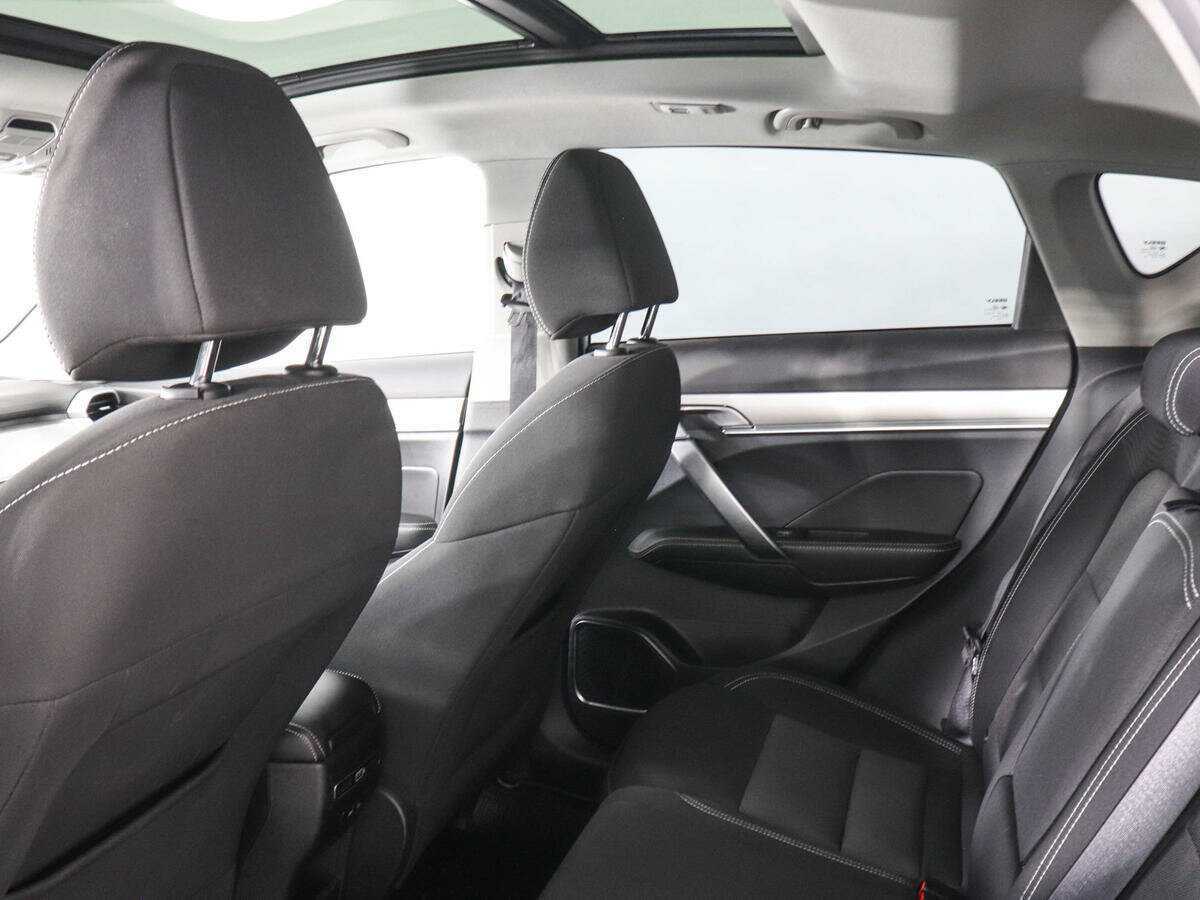 Geely Coolray, 2021 - Фото №11