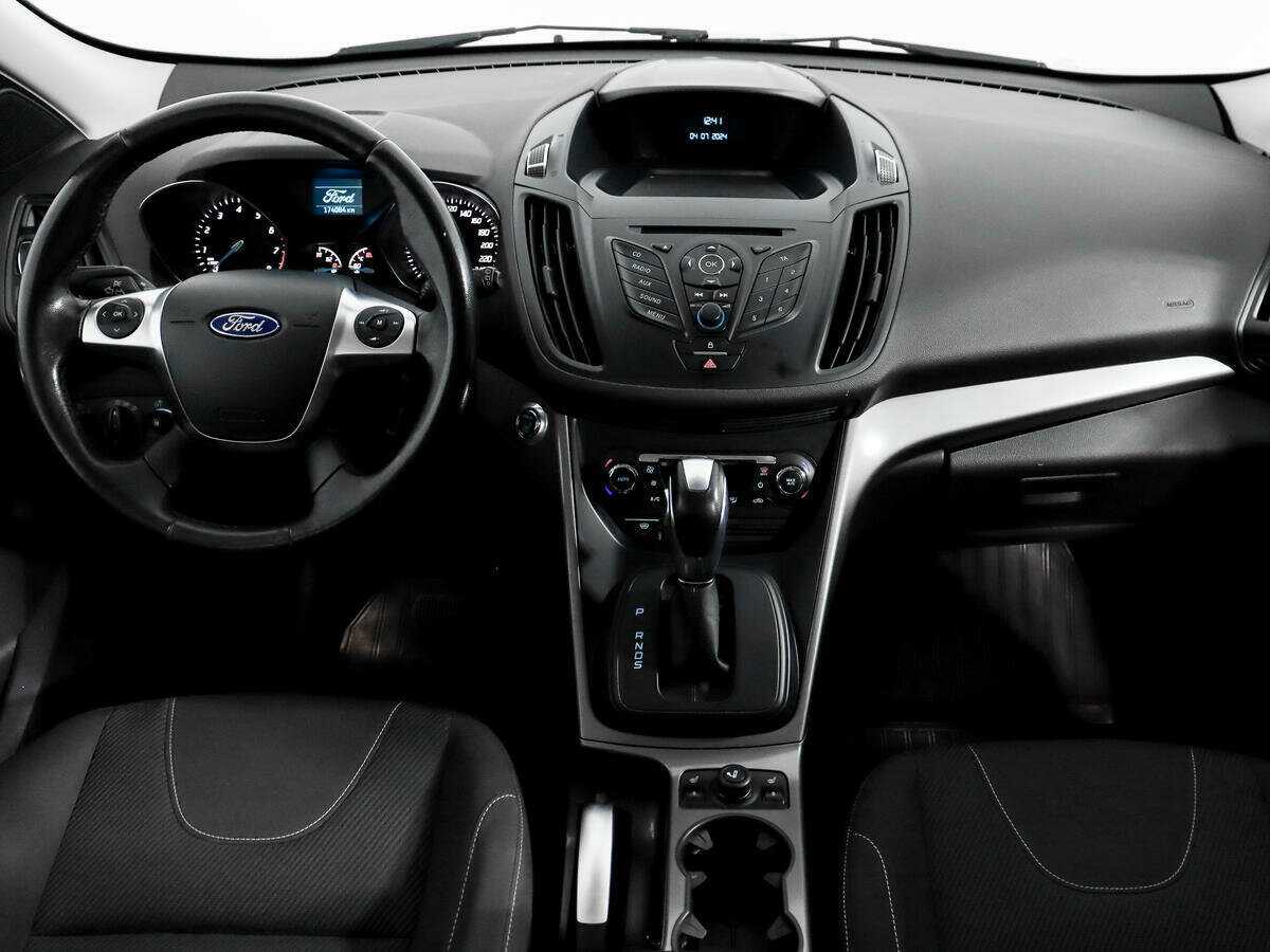 Ford Kuga, 2015 - Фото №10