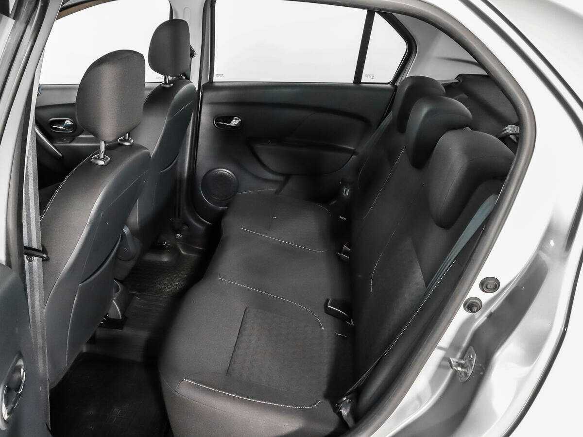 Renault Logan, 2014 - Фото №9