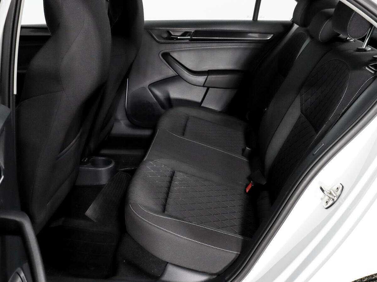 Skoda Rapid, 2020 - Фото №9