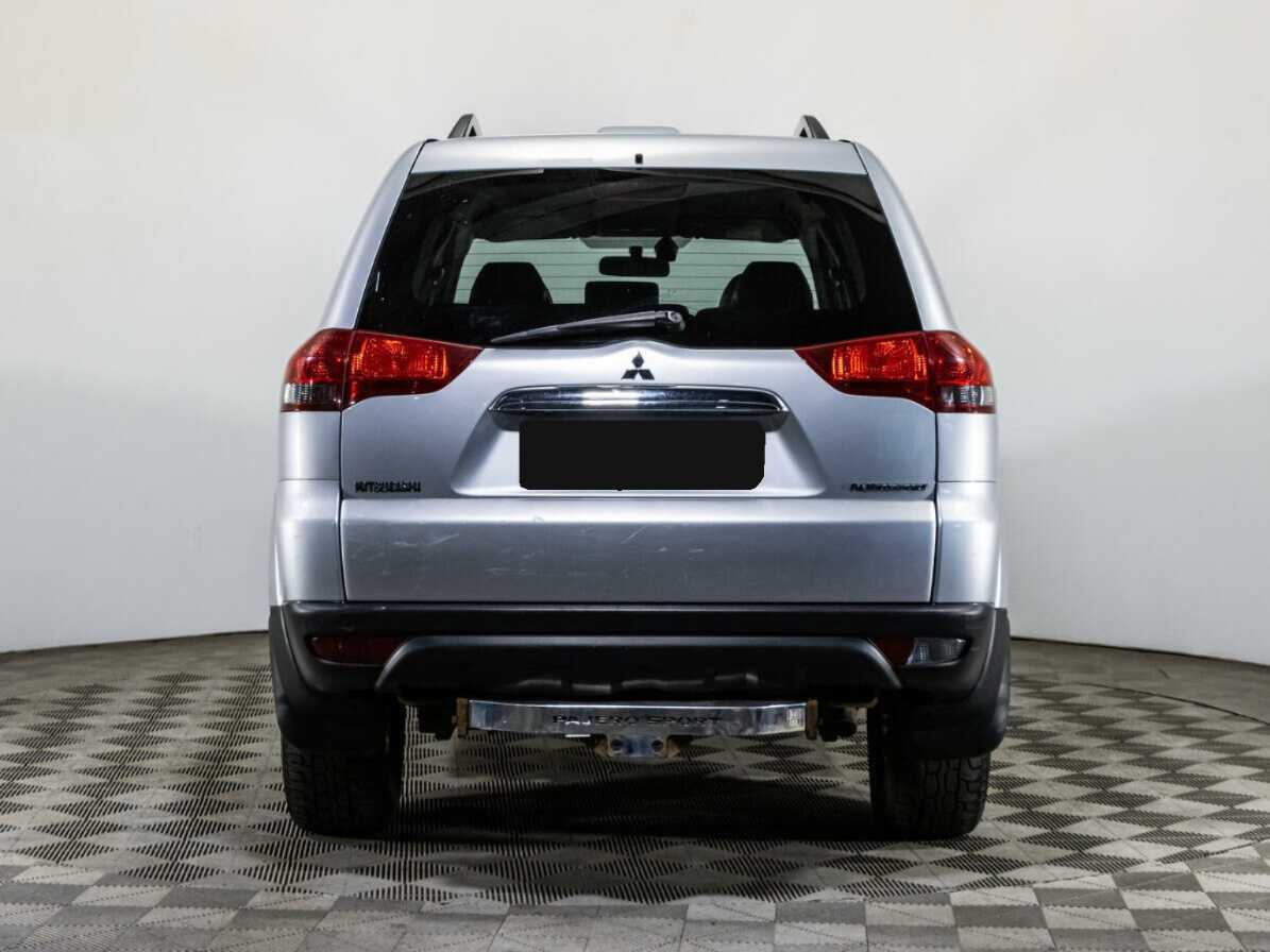 Mitsubishi Pajero Sport, 2013 - Фото №5