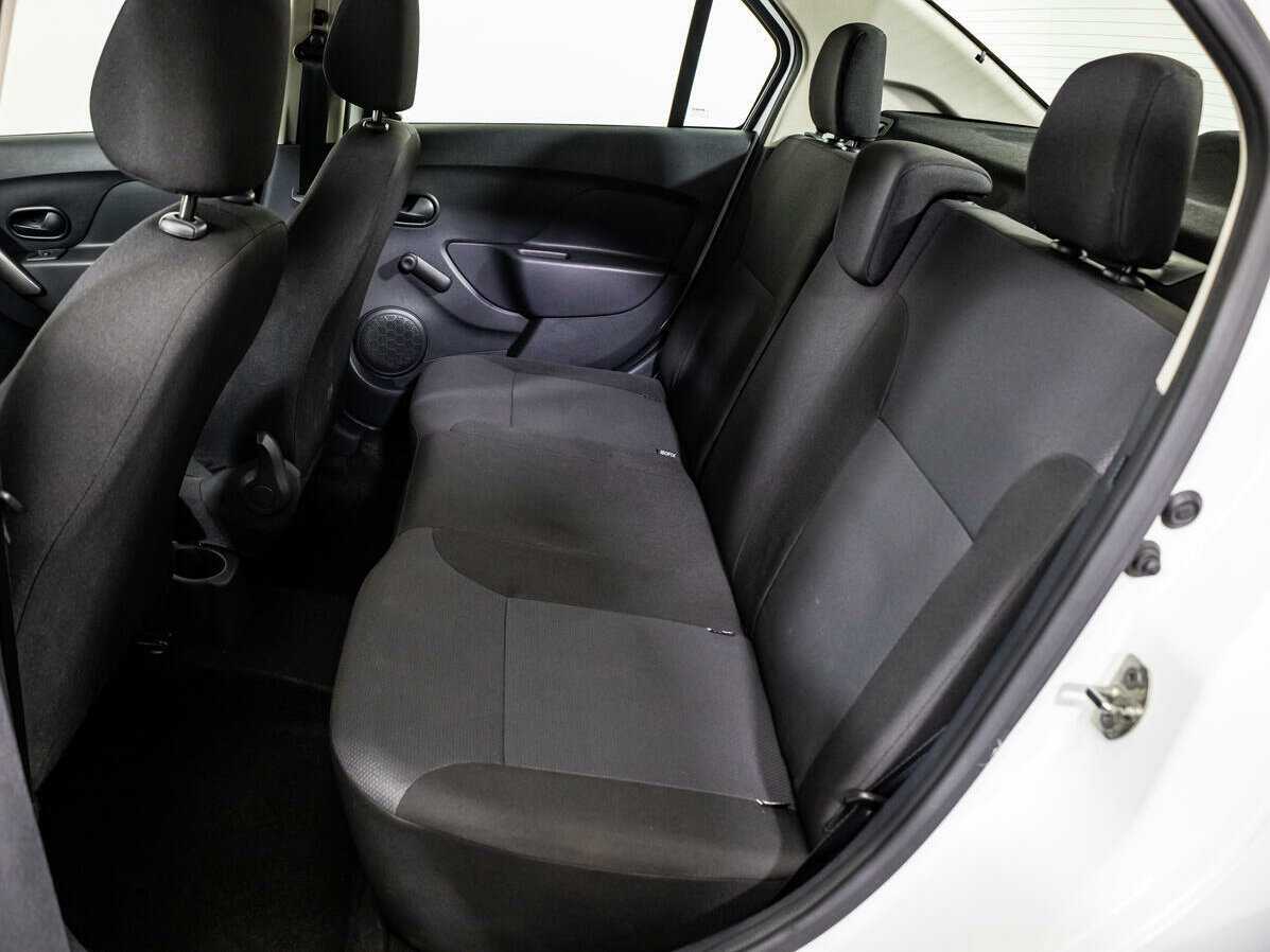 Renault Logan, 2020 - Фото №9