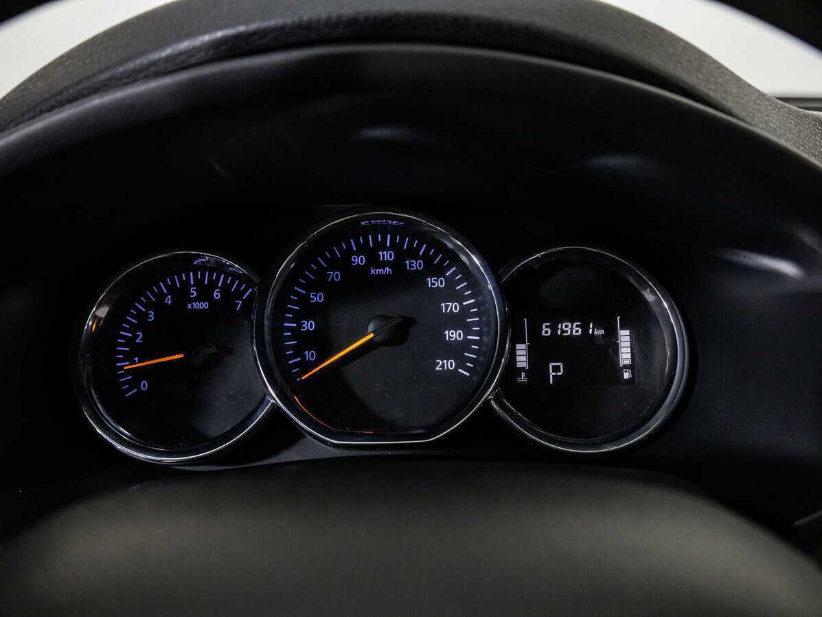 Renault Logan, 2020 - Фото №11