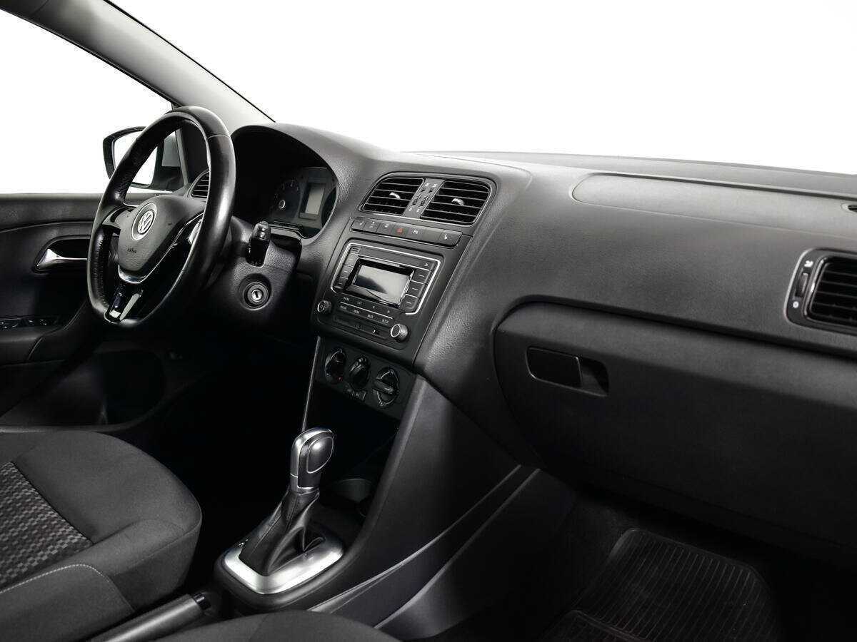 Volkswagen Polo, 2017 - Фото №8