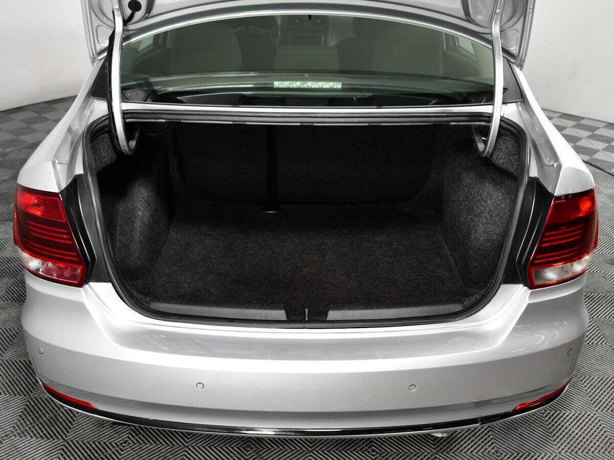 Volkswagen Polo, 2017 - Фото №13