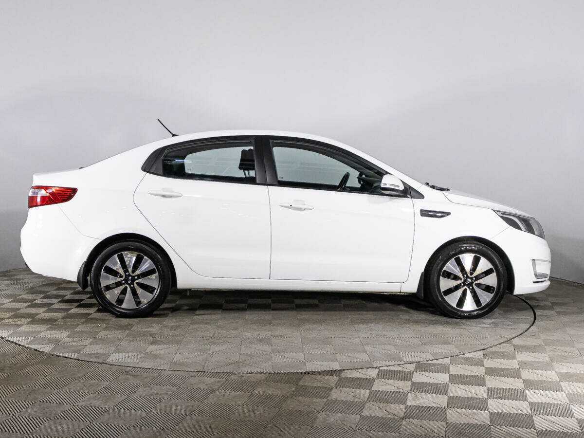 Kia Rio 6-speed, 2014 - Фото №3