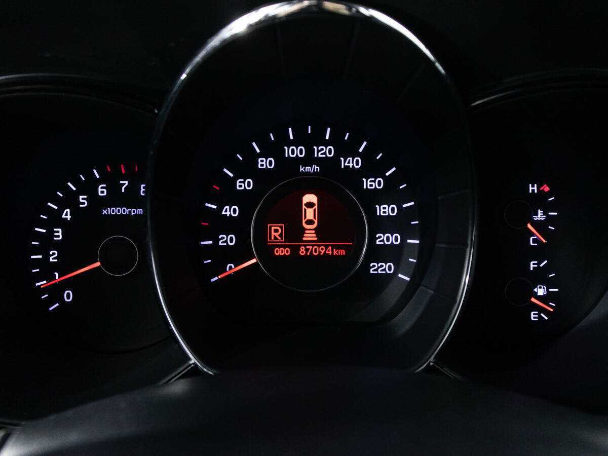 Kia Rio 6-speed, 2014 - Фото №11