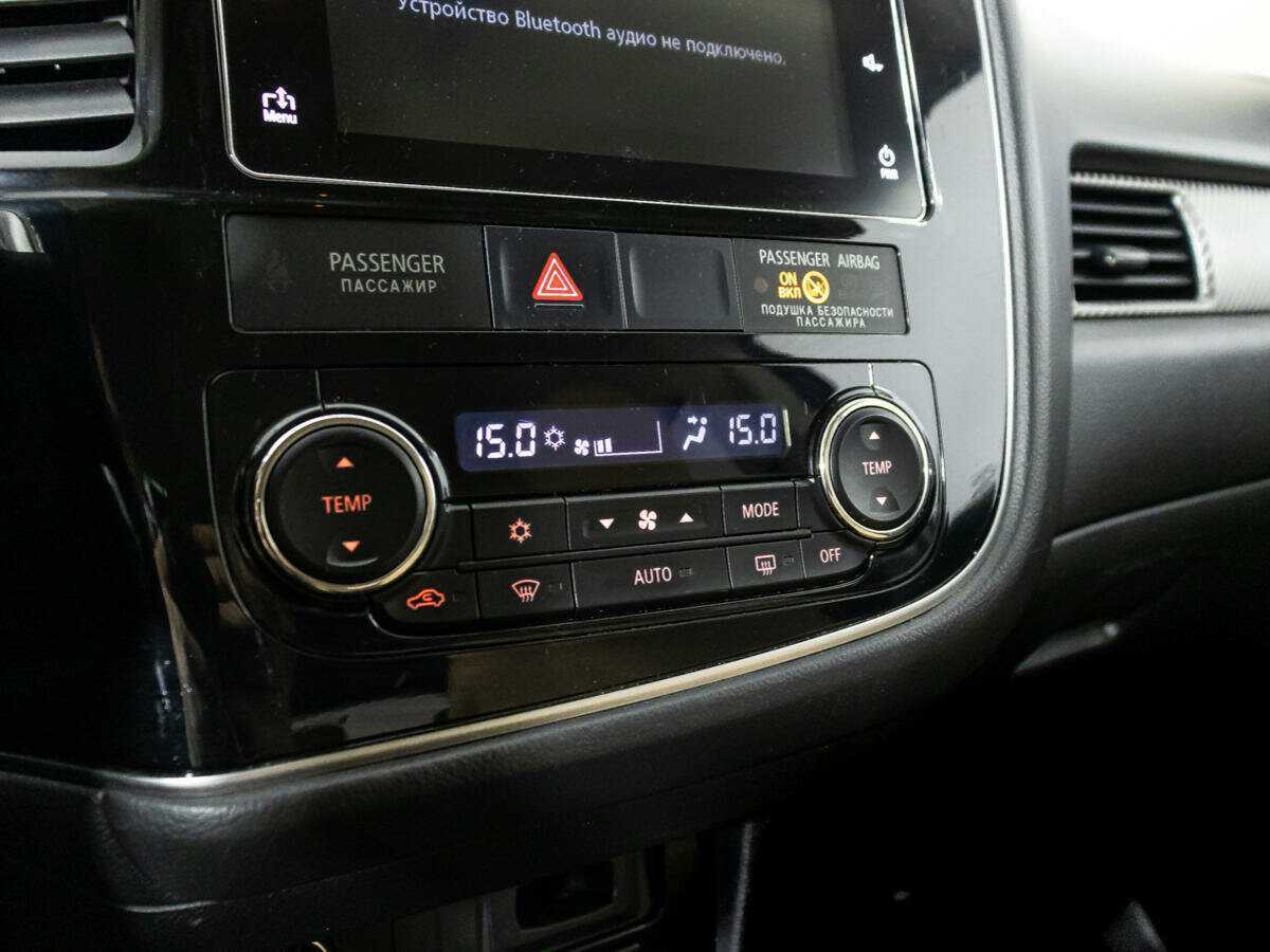Mitsubishi Outlander, 2018 - Фото №15