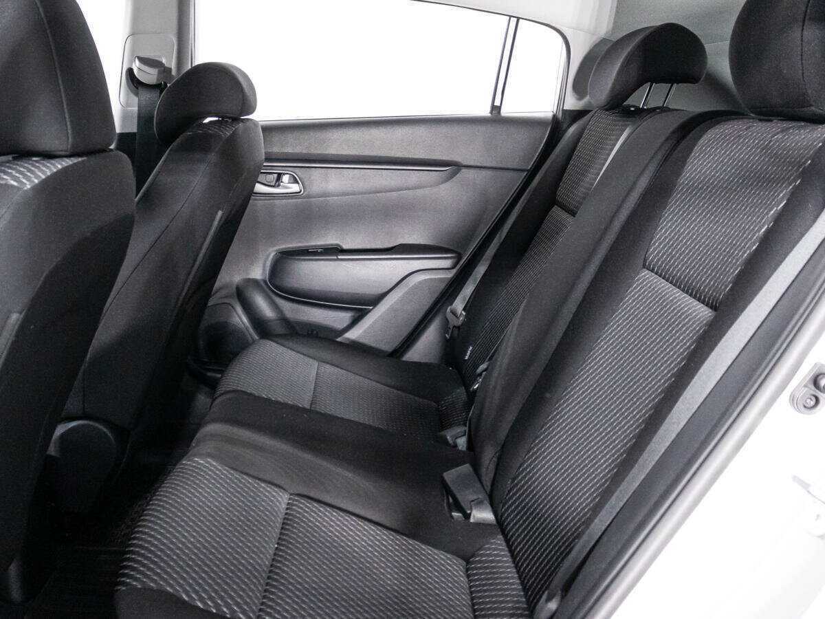 Kia Rio X-Line, 2018 - Фото №9