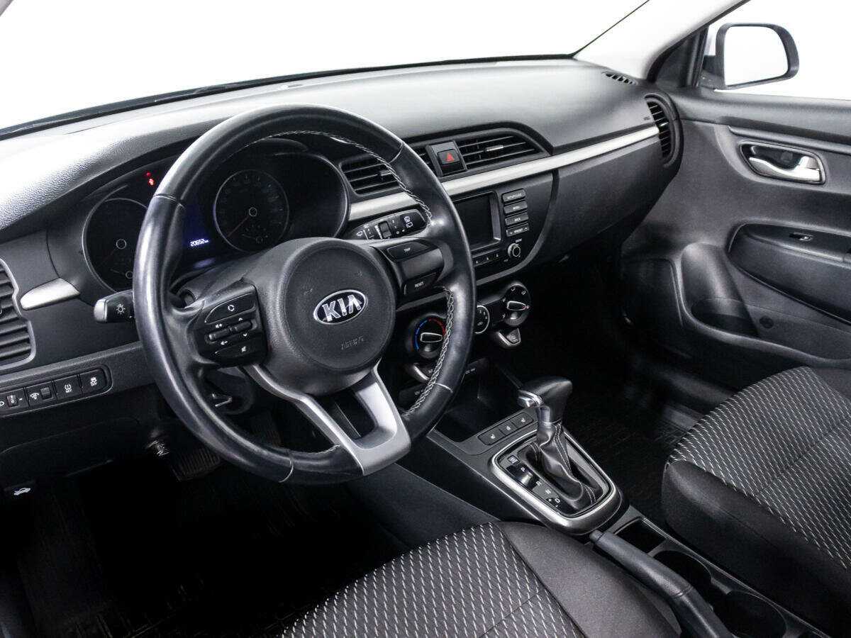 Kia Rio X-Line, 2018 - Фото №10