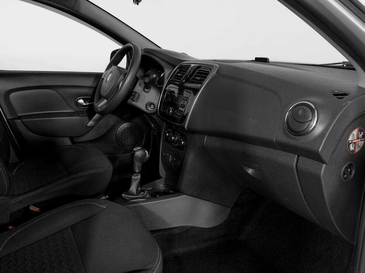 Renault Logan, 2017 - Фото №8