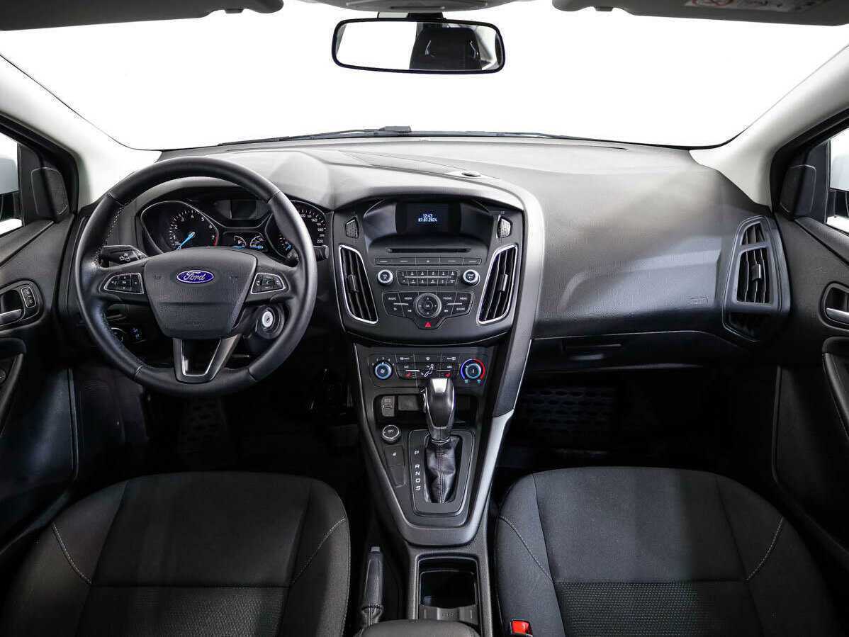 Ford Focus, 2018 - Фото №8